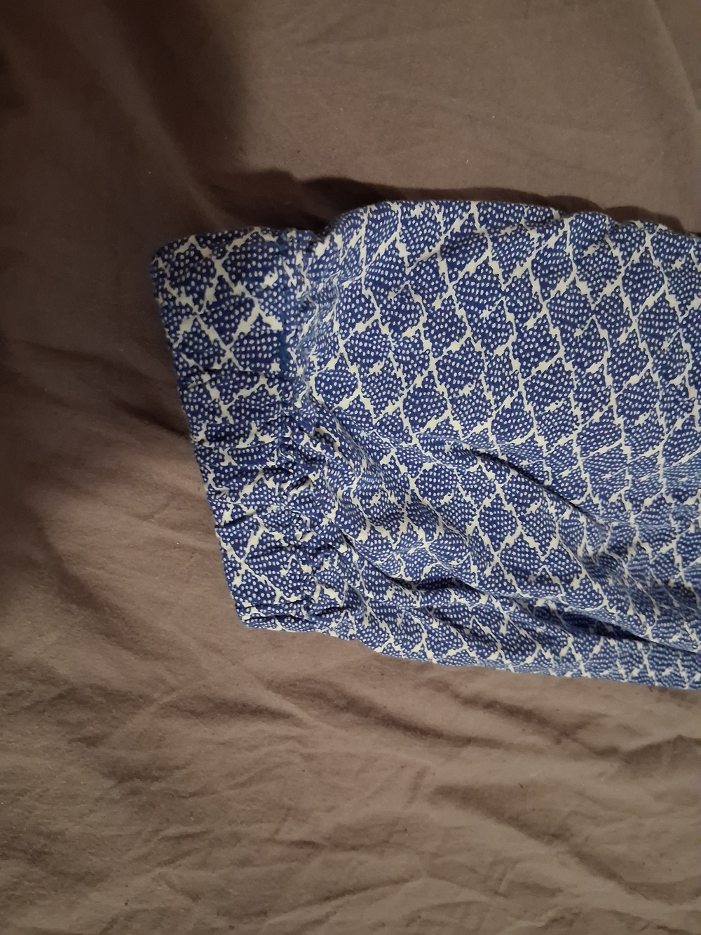 Old Navy Blue Pattern Drawstring Joggers - Picture 3 of 9